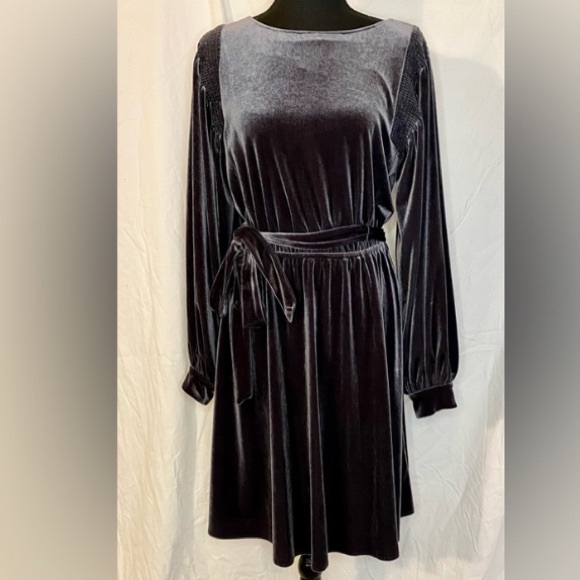 NWT Calvin Klein Balloon Sleeves Velvet Dress - Picture 2 of 14